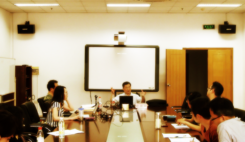 程老师声情并茂，极富感染力